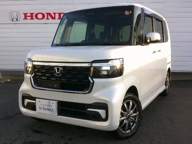 N-BOXカスタム  カスタム 660 4WD