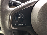 ステアリングリモコンは、運転中でも簡単に音量調整やチャンネル変更もできます!わき見運転防止にもつながるので安心です♪