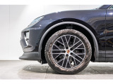 20インチ Macan S ホイール搭載です。