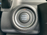 エンジンスタートはプッシュ仕様です!