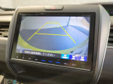 バックカメラが装備されており、後方の安全確認はもちろんのこと狭い場所での駐車や雨の日・夜間など視界の悪いコンディションでのストレスの軽減にもなります!