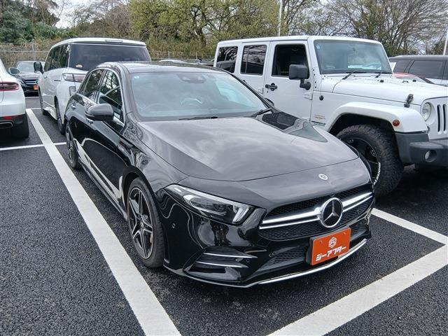 Aクラス AMG A35 4マチック 4WD 禁煙車 パノラミックスライディングルーフ