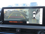 パノラマモニター装備です。車を真上から見る映像が駐車の不安を軽くします。4つのカメラで車両周辺の映像を映し出します!カメラアングルは限界がありますので目視もして下さい。アングルは数種類選択できます。