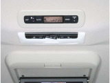 【後席オートエアコン操作パネル】天井に付いています。