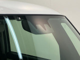 品質へのこだわり!フロアマットやシートなど車内をキレイに清掃し、ニオイや汚れなどを徹底的にクリーニングしてもらっております。室内はピカピカです☆