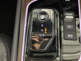 【シフトレバー】シフトの操作がしやすく快適なドライブを楽しんでいただけます!
