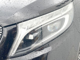 ●LEDヘッドライト:夜間走行時も良好な視界を確保し安心して運転できる高輝度LEDヘッドライトを装備!点灯速度が早く、消費電力も抑えられています。