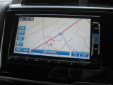 ナビ搭載車!地デジやDVD鑑賞もできます♪