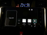 【ディスプレイオーディオ】・・・大型ディスプレイに各種オーディオ機能(AM/FMチューナー、Bluetooth対応)とスマートフォン連携機能を搭載。
