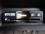 ■【ETC車載器】が装備されています。セットアップをしてお渡しとなり、ETCカードを差し込むだけで高速道路の利用が可能です。