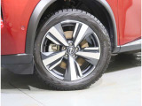 タイヤサイズは【235/55R19】です☆