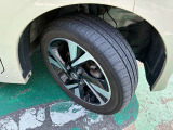 タイヤサイズは165/65R15です。日産純正アルミ装着です☆