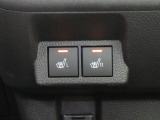 運転席・助手席シートヒーター付です。寒い日のお出かけも楽しくなります。