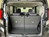 広々ラゲッジスペースです。いろんな荷物も積み込みしやすくなってます!!