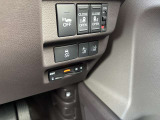 【ETC】有料道路を利用する際に料金所で停止することなく通過できるETC車載器が装備されております。セットアップを行うことでご利用可能となります。