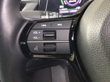 ステアリングリモコンは、運転中でも簡単に音量調整やチャンネル変更もできます!わき見運転防止にもつながるので安心です♪