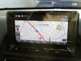 純正メモリーナビ付き!!旅行など初めての場所で重宝します♪大人気の装備!