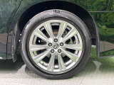 【純正18インチアルミホイール】外観にマッチした純正アルミホイールを装着しております。各種社外アルミホイールや、スタッドレスタイヤも取扱いしております。是非ご相談ください♪