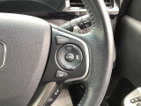 Hondaセンシングの機能のひとつ、アダプティブクルーズコントロール付!アクセルから足を離しても設定したスピードと前車との車間を保ち走行してくれます!車線維持もアシスト☆高速道路で疲労軽減ですね☆