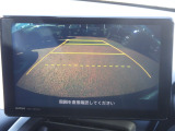 ★バックモニター搭載★ バック時目視しにくいクルマの周囲をカメラで映し出し、安全・安心駐車をサポート♪バックの苦手な方も後ろがハッキリ見えるので安心です☆
