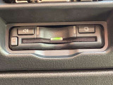 ETCももちろん搭載。いちいち料金所で停車する必要なんて当然ないです。スムーズにストレスなくドライブをお楽しみください。(※支払総額にセットアップ費用は含まれておりません。)