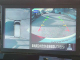 『上から丸見え』のアラウンドビューモニター搭載!車を上から見下ろした状態がナビ画面に映し出されるので、前後・左右の障害物を確認でき、安心・安全です♪一度使用すると、手放せなくなる装備です!