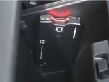 ETC車載器付きです。高速道路の料金所もスムーズに通過出来ます。
