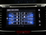 【純正ナビゲーション】使いやすいナビ操作にオーディオ機能も充実!Bluetooth接続で運転中のハンズフリー電話や好みの音楽を車内に流す事が出来ます。ラインナップや車種に応じて豊富な機能が使用可能♪
