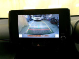 車庫入れなどでバックする際に後方確認ができて便利です。車庫入れ苦手な人もこれで安心!!
