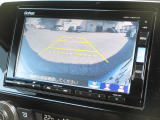 バックをするとき自動でリアの様子が映る『リアカメラ』付き!ナビ画面で確認しながらバックができますから安心ですね。でも、目視も大切ですよ!安全第一でお願いします!