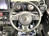 【純正革巻きステアリング】上質な革を使用することで、手にしっかり馴染みとても運転しやすいハンドルです♪