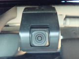 ◆【ドライブレコーダー】映像・音声などを記録する自動車用の装置です。もしもの事故の際の記録はもちろん、旅行の際の思い出としてドライブの映像を楽しむことができます。