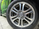 【純正14インチアルミホイール】外観にマッチした純正アルミホイールを装着しております。各種社外アルミホイールや、スタッドレスタイヤも取扱いしております。是非ご相談ください♪