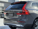 ◆バック/万が一を考え、安全性を重視する方に選ばれているVOLVO車。ドアを開閉するとその重み・厚みに驚くはず