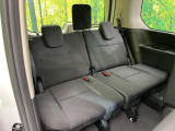 3列目シートはもちろん状態良好☆大人でもゆったりと座って頂けますので、大人数でのお出かけもラクラクです♪ご家族で、気の知れた仲間で、ドライブに行くのが楽しみですね♪