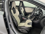 V40クロスカントリー D4 サマム ディーゼル 本革シート 修復歴無し
