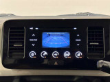 バックモニターが付いているので、駐車も安心です
