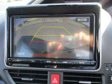 バックガイドモニターで、後方を確認しながら安心して駐車することができます。運転初心者も熟練者も必須の機能ですよ!