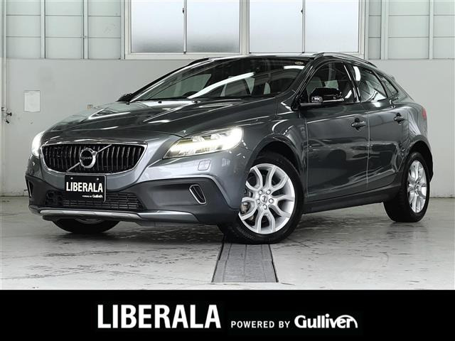 V40クロスカントリー D4 サマム ディーゼル 本革シート 修復歴無し