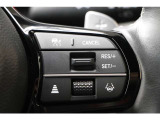 安全運転支援システムHonda SENSINGを搭載。ACC(アダプティブクルーズコントロール)をはじめとした車線変更支援機能など複数の先進技術で安心・快適なドライブをサポートします。