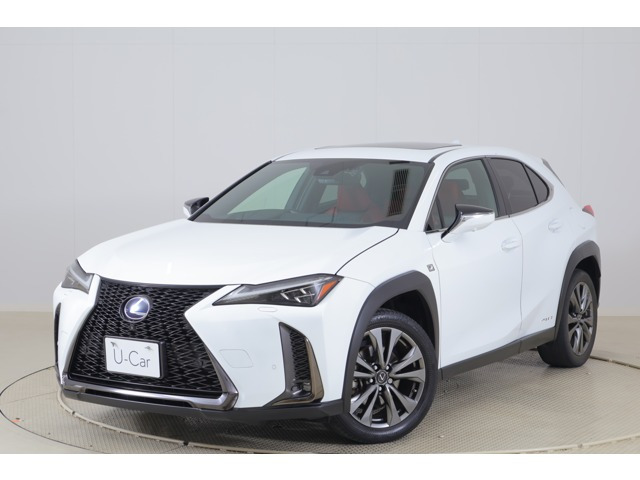 UX 250h Fスポーツ 4WD