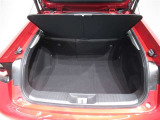 広々としたラゲージスペースを備えています。大きなものや長さのある荷物もしっかりと積み込めます。