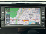 日産純正ナビMJ117DーWです。