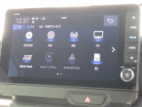 ★インターナビ★ ドライブに役立つ多彩な情報をご提供する☆Honda独自の通信型ナビです(*^-^*)ミュージックラックを搭載し、音質にこだわる方にオススメです♪