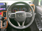 ステアリングも使用感が少なく、きれいな状態となっております♪