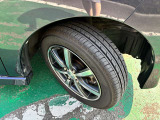 タイヤサイズは155/65R14です。日産純正アルミ装着です☆