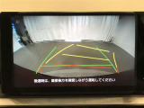 【バックモニター】駐車時に後方がリアルタイム映像で確認できます。駐車時や、夜間のバック時に大活躍♪