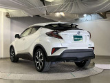 スタイリッシュなスタイルが人気のC-HR ハイブリッドが入荷しました!お問合せをお待ちしております。