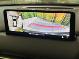 【360&deg;ビューモニター】専用のカメラにより、上から見下ろしたような視点で360度クルマの周囲を確認することができます☆死角部分も確認しやすく、狭い場所での切り返しや駐車もスムーズに行えます。