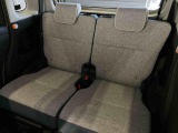 後部座席です。座り心地も足元もゆったり♪♪